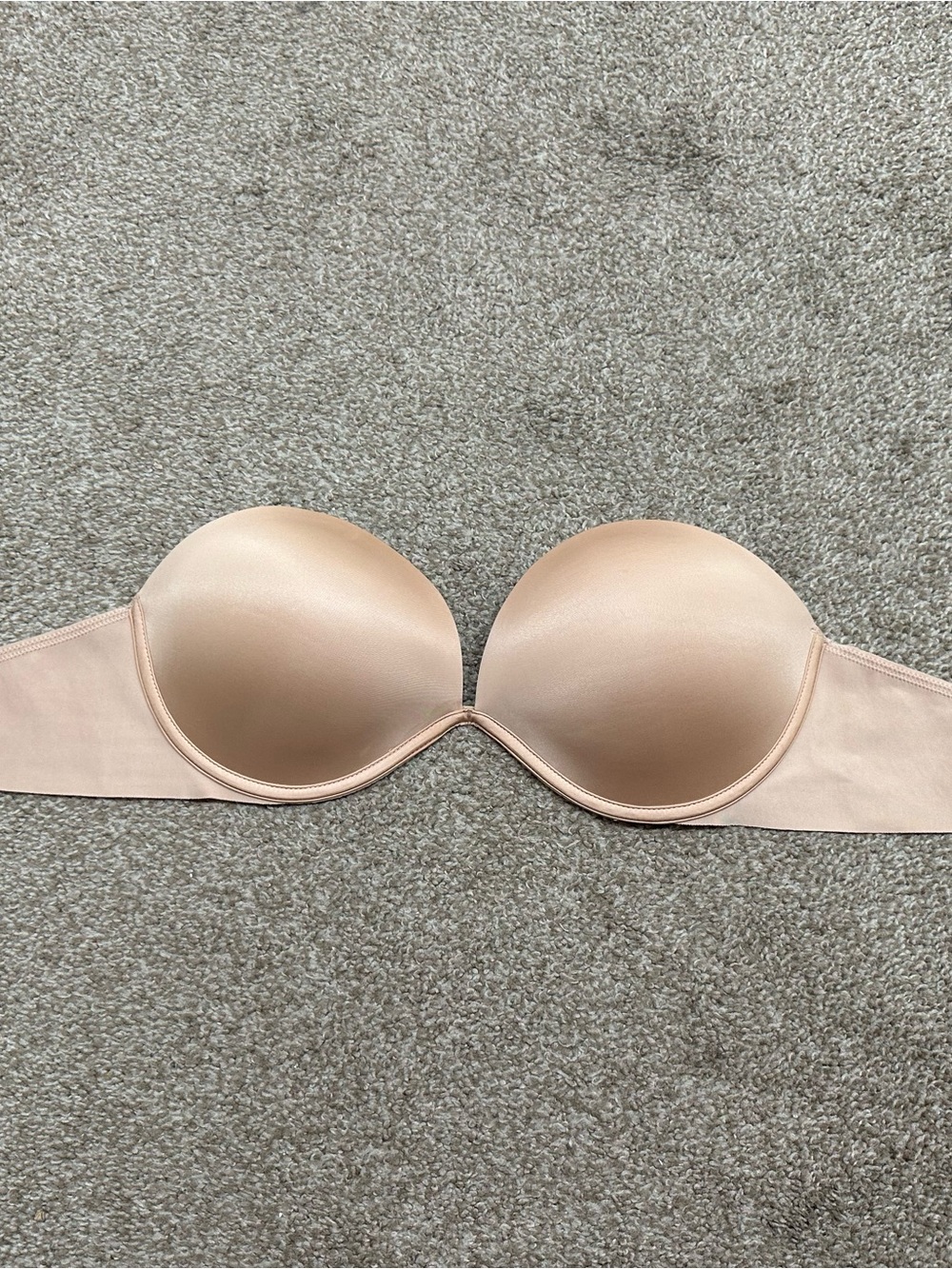 Victoria’s Secret VS strapless multiway bra beige, multi hook closure, nude, 36C